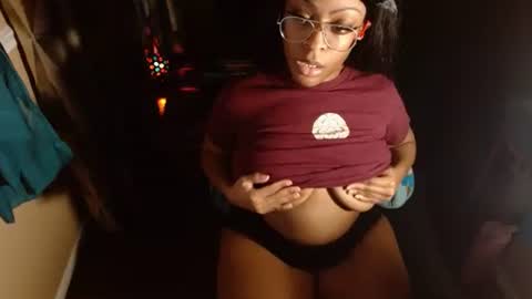 LEXIJAYNE online show from November 23, 2025, 5:07 am