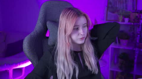 Lexi Wenford NO NUDE GODDESS online show from December 13, 2024, 6:31 am