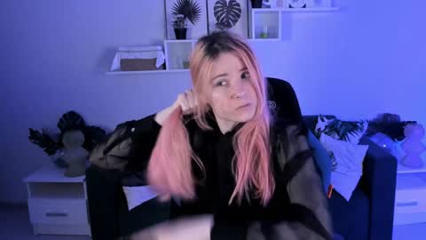 Lexi Wenford NO NUDE GODDESS online show from January 15, 2025, 2:49 am