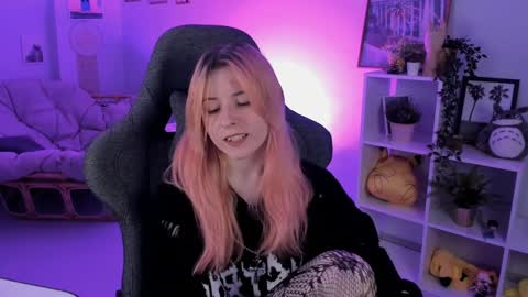 Lexi Wenford NO NUDE GODDESS online show from January 23, 2025, 6:28 am