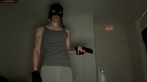 Dromaeosaurex online show from December 16, 2025, 9:03 am