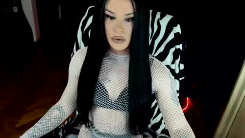 eva lexy you may call me Miss online show from December 20, 2025, 2:46 pm