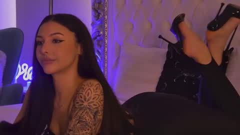 LexyBanks online show from February 20, 2026, 8:27 am