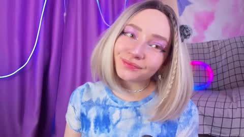 Snapshot of lexy_l0vy chatting on September 18, 2025, 6:26 am LexxxY online show from September 18, 2025, 6:26 am