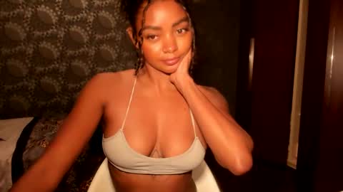 LEXY - Independent account online show from September 21, 2025, 1:18 am