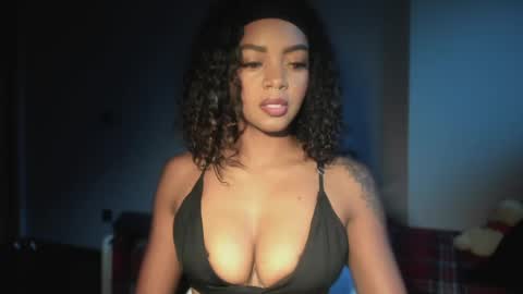 Snapshot of lexy_squirt_queen chatting on May 23, 2026, 10:30 am LEXY - Independent account online show from May 23, 2026, 10:30 am