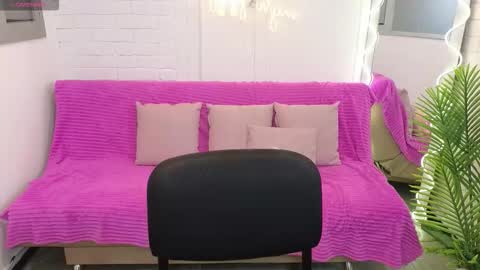 lexy_tay online show from December 5, 2025, 11:41 am