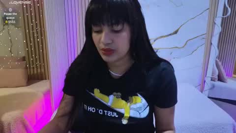 Snapshot of lexy_tay chatting on May 8, 2026, 11:37 am lexy_tay online show from May 8, 2026, 11:37 am