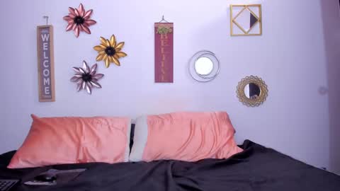 lexy  presly online show from February 13, 2025, 8:38 am