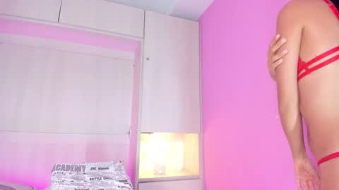 Snapshot of lexyquinn_ chatting on March 8, 2025, 1:50 am L I A online show from March 8, 2025, 1:50 am