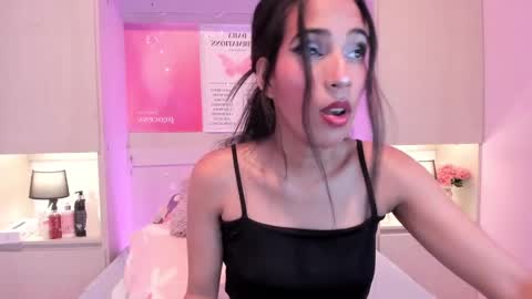 Snapshot of lexyquinn_ chatting on September 25, 2025, 4:16 am L I A online show from September 25, 2025, 4:16 am