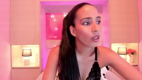 Snapshot of lexyquinn_ chatting on September 26, 2025, 4:05 am L I A online show from September 26, 2025, 4:05 am