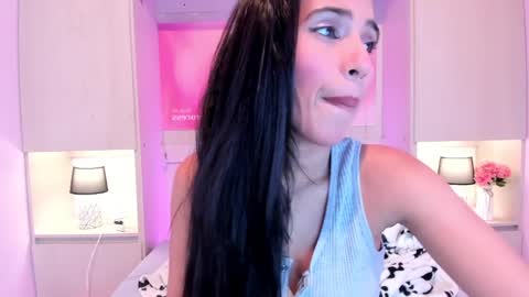 Snapshot of lexyquinn_ chatting on September 27, 2025, 4:17 am L I A online show from September 27, 2025, 4:17 am