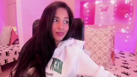 Snapshot of lexyquinn_ chatting on October 11, 2025, 4:01 am L I A online show from October 11, 2025, 4:01 am