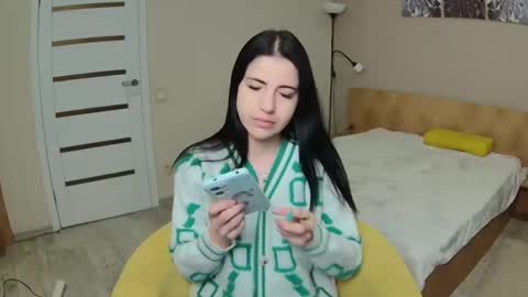 lexyswett online show from January 24, 2025, 4:17 pm