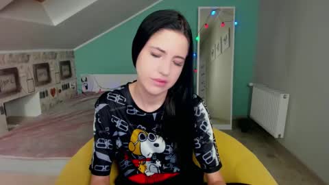 lexyswett online show from February 17, 2025, 2:20 am