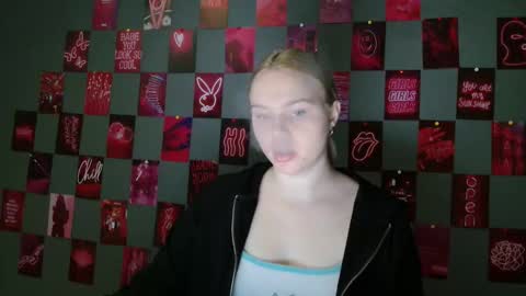 Leyla online show from September 20, 2025, 5:52 am