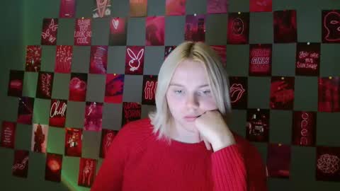 Leyla online show from September 24, 2025, 7:01 am