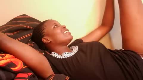 leylacuty13 online show from April 2, 2026, 1:47 am