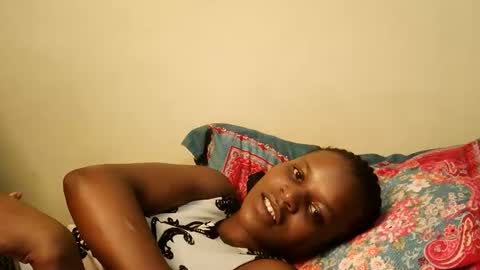 leylacuty13 online show from April 5, 2026, 10:07 pm