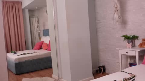 LeylaGracey online show from March 9, 2025, 4:38 am