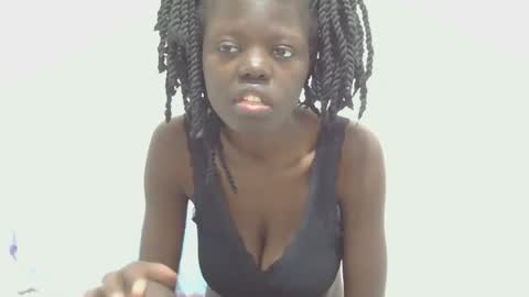 Snapshot of leylani69 chatting on June 22, 2026, 11:29 am laylani69 online show from June 22, 2026, 11:29 am