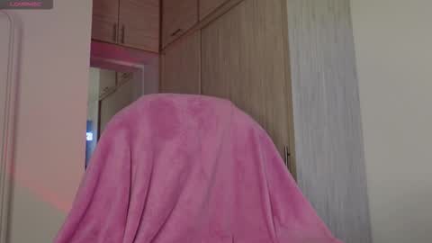 Jessica online show from September 29, 2025, 6:35 pm