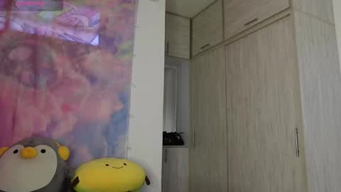 Jessica online show from April 22, 2026, 7:04 pm