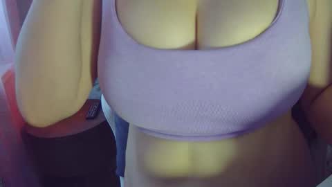 Leysun7 online show from March 17, 2026, 1:36 pm