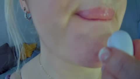 Leysun7 online show from April 21, 2026, 2:56 pm