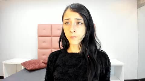 lhiamfitt online show from December 5, 2024, 6:22 pm