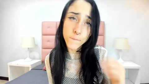 lhiamfitt online show from January 12, 2025, 5:56 am