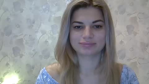 li_me online show from December 4, 2025, 9:29 am