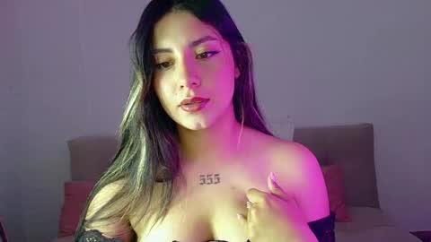 Snapshot of lia_14_ chatting on June 6, 2026, 1:00 am Lia online show from June 6, 2026, 1:00 am