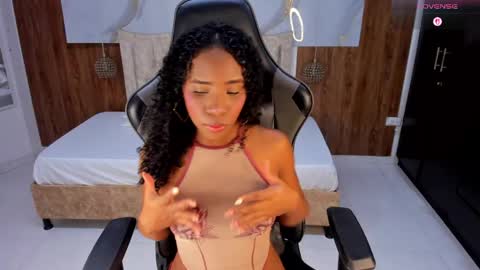 lia_16_ online show from June 4, 2026, 11:16 am