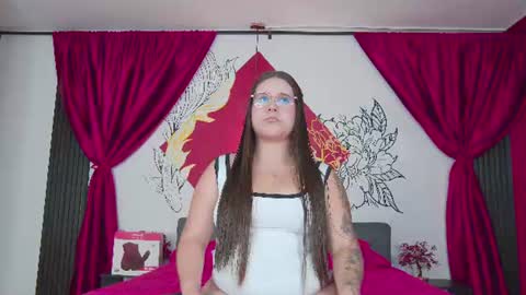 Lia Avalon online show from June 23, 2026, 11:41 am