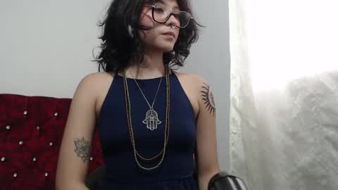 Lia online show from October 21, 2025, 9:04 pm