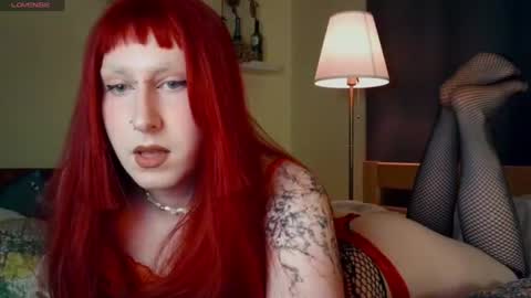 lia_grl online show from June 10, 2026, 9:57 pm