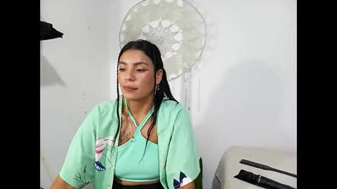 Lia online show from October 6, 2025, 5:16 am