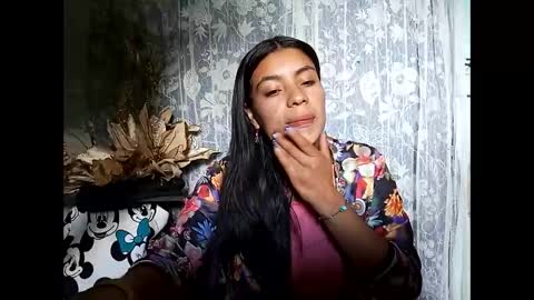 Lia online show from October 25, 2025, 5:51 pm