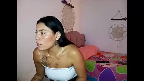 Lia online show from May 12, 2026, 6:49 pm
