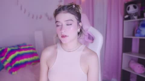 Snapshot of lia_mackenzie chatting on May 14, 2026, 3:46 am liaa online show from May 14, 2026, 3:46 am