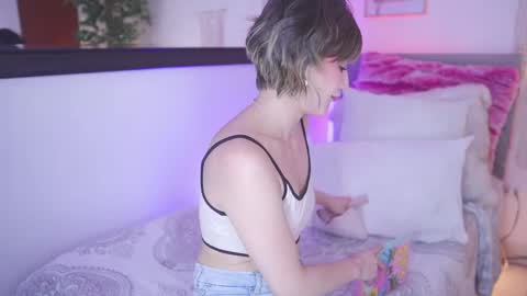 Snapshot of lia_mackenzie chatting on May 26, 2026, 5:09 pm liaa online show from May 26, 2026, 5:09 pm