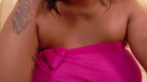 lia_mariana online show from September 14, 2025, 8:24 am