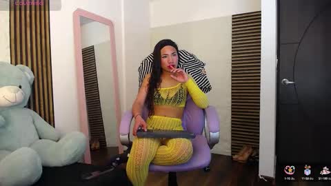 lia online show from September 9, 2025, 1:49 am