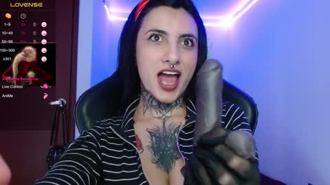 lia spicy   ig online show from December 16, 2024, 2:05 pm