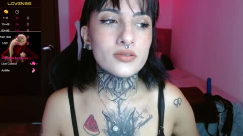 lia spicy   ig online show from December 28, 2024, 2:21 pm