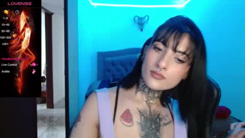 lia spicy   ig online show from February 11, 2025, 2:24 pm