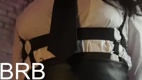 Liana online show from December 22, 2024, 11:33 am