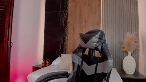 Snapshot of lia_sexx19 chatting on May 29, 2026, 2:42 am Lia online show from May 29, 2026, 2:42 am